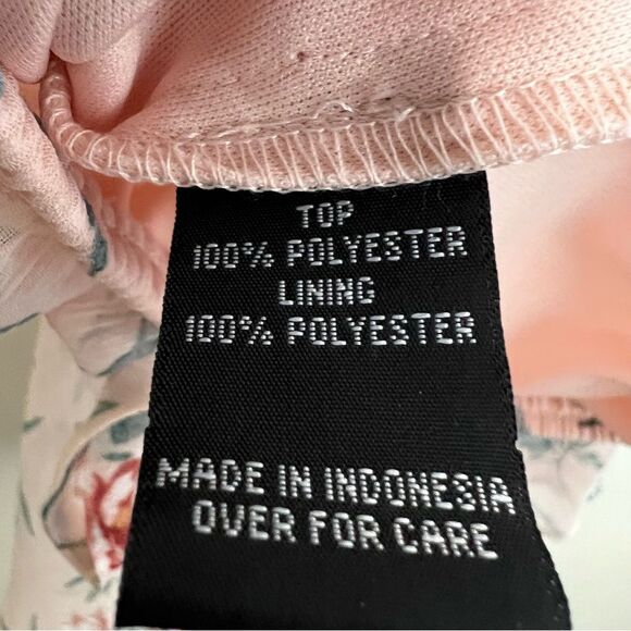 😊3/$30 Off shoulder sheer sleeves tropical tie front blouse Sz M EUC - Picture 10 of 10